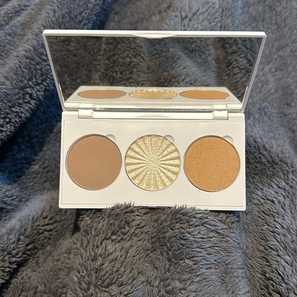 OFRA Midi Palette Face It - Light - Picture 1 of 4